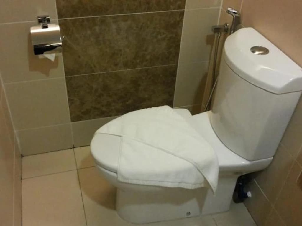 Eminent Hotel - photo 10