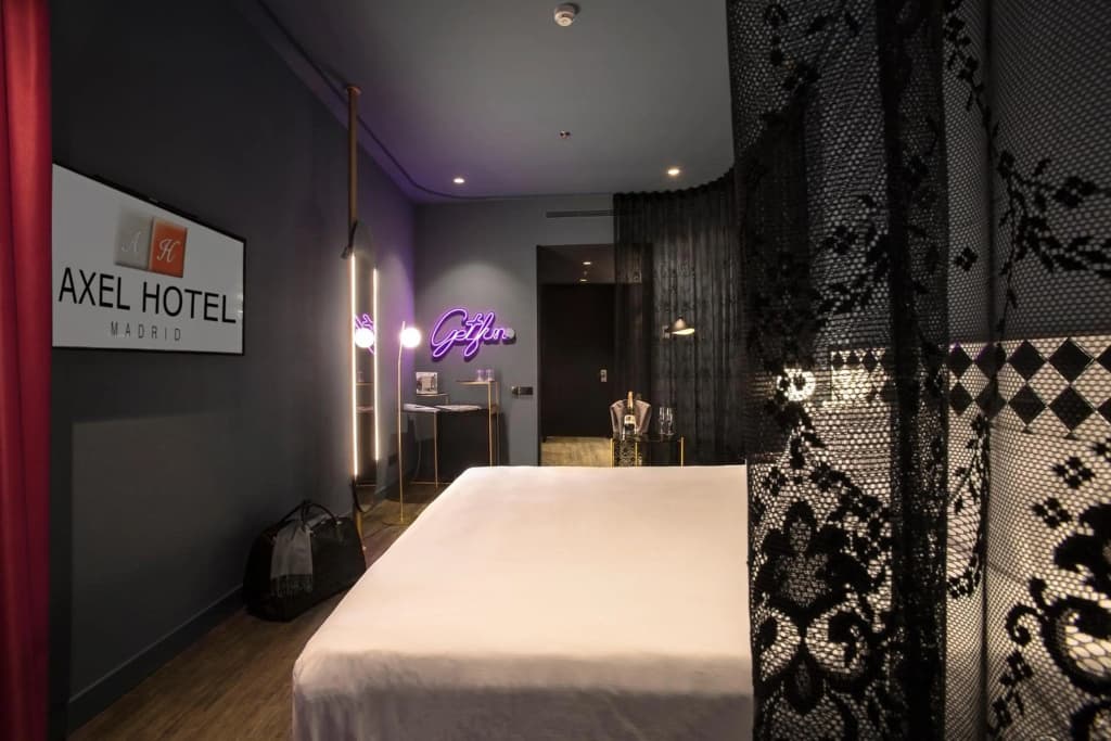 Axel Hotel Madrid – Adults Only - photo 24