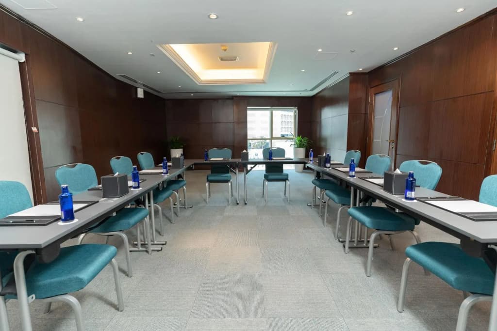 First Central Hotel Suites - photo 22