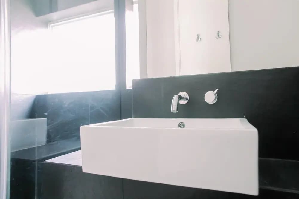 3BR Apartment at 1 Park Residences with Private Lift - photo 7