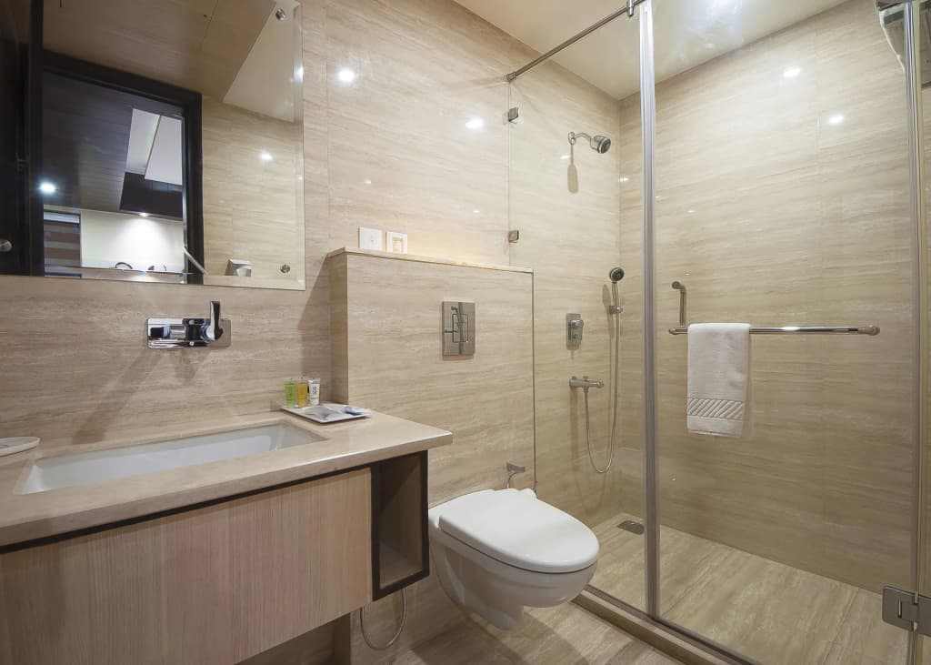 Hotel Golden Grand - photo 8