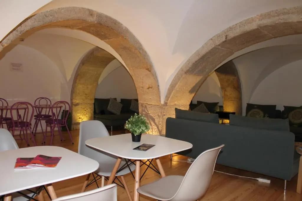 Lost Inn Lisbon Hostel - photo 20