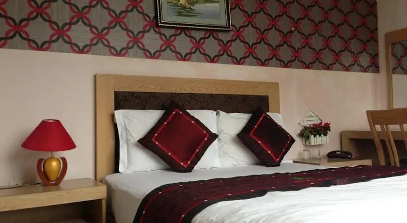 Red Hotel - Thuy Khue - photo 7