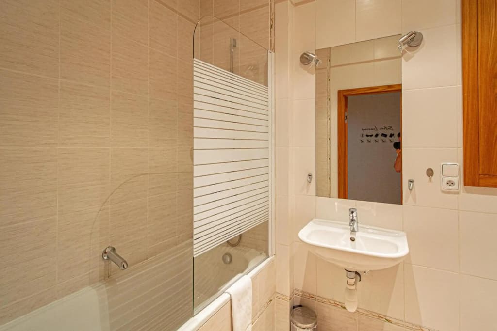 Bright Ruterra Apartment in the Heart of Prague - photo 7