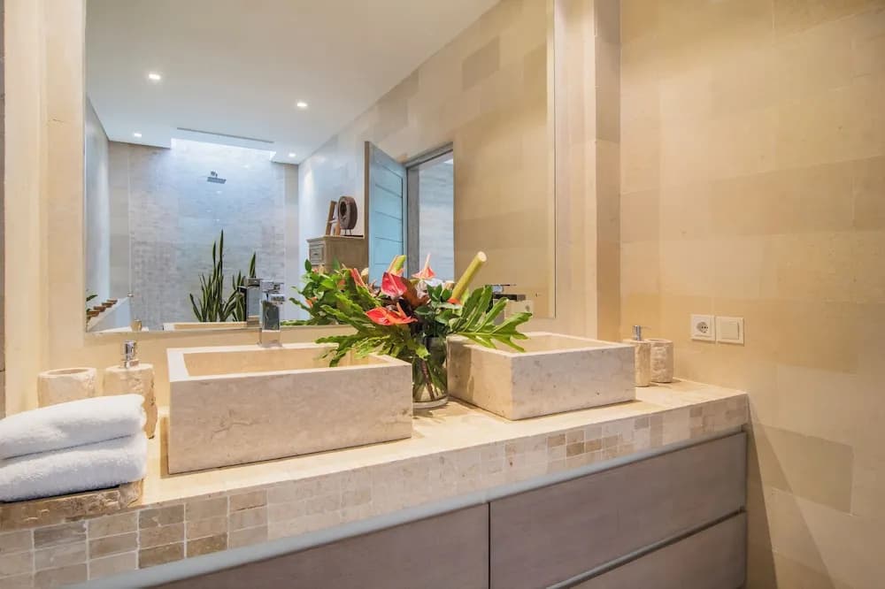 Villa Mia in Central Canggu - photo 38