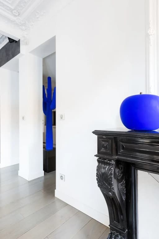 Yves Klein Blue Dream - photo 17