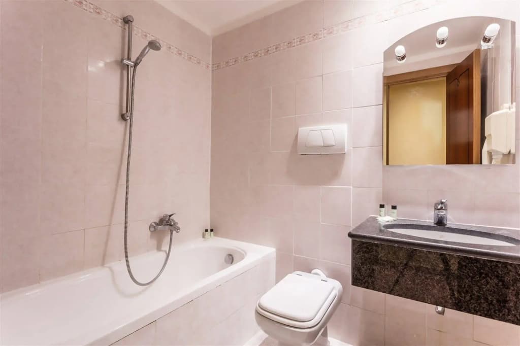 Raeli Hotel Lazio - photo 8