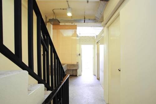 2W Cafe & Hostel - photo 9