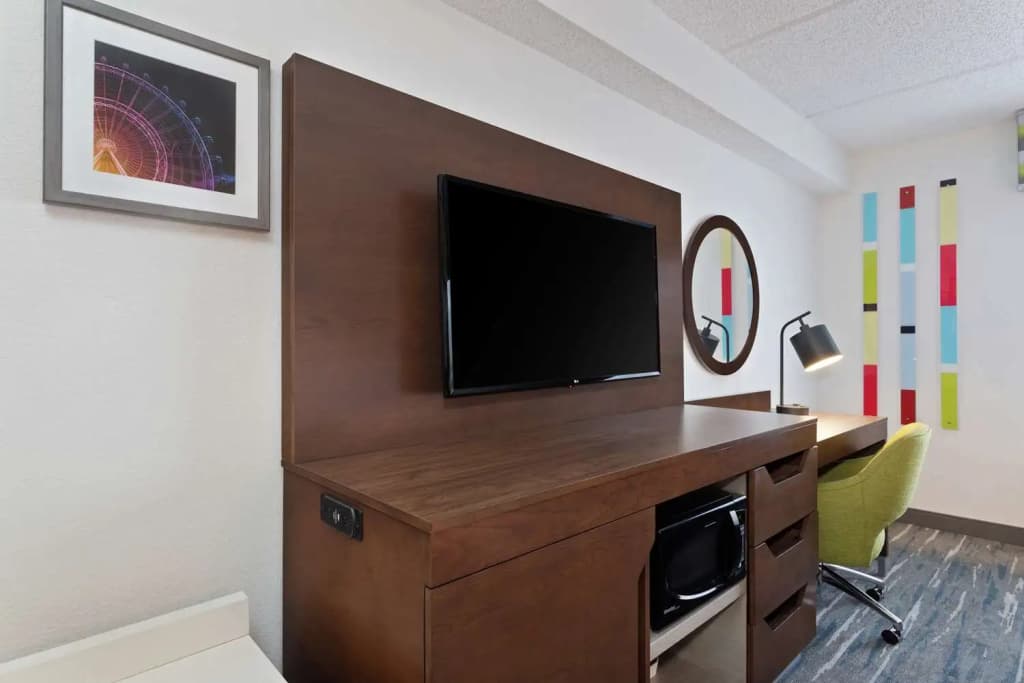 Hampton Inn & Suites Orlando Intl Dr N - photo 38