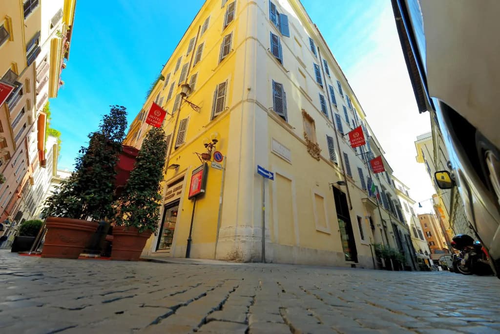 Hotel Madrid - photo 1