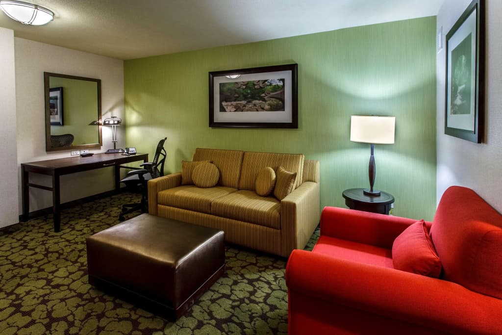 Hilton Garden Inn New York / Staten Island - photo 31