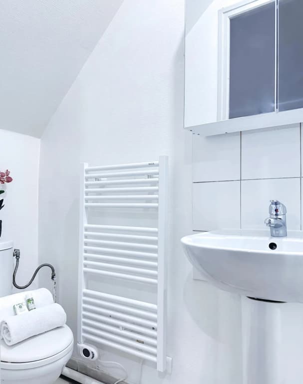 B 5495 - Porte de Versailles- Studio spacieux - photo 8