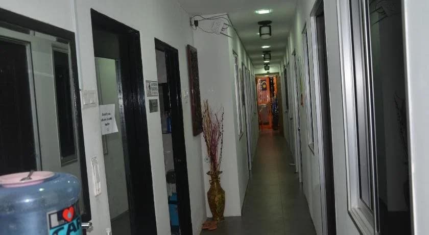 Malaysia Guest House - photo 13