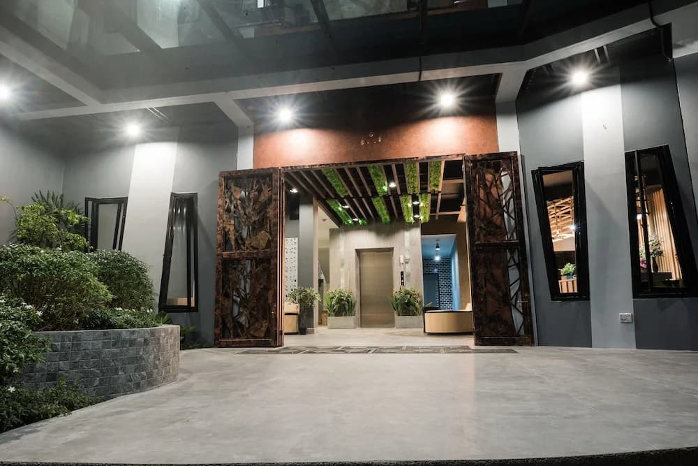 Little Loft Hotel - photo 15