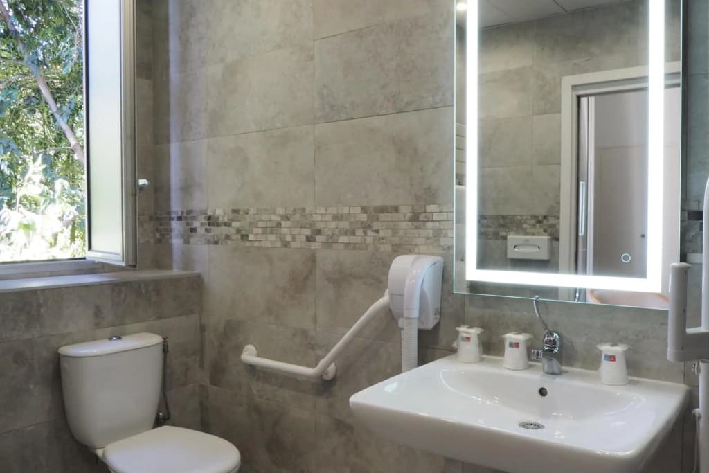Hotel Busby - photo 8