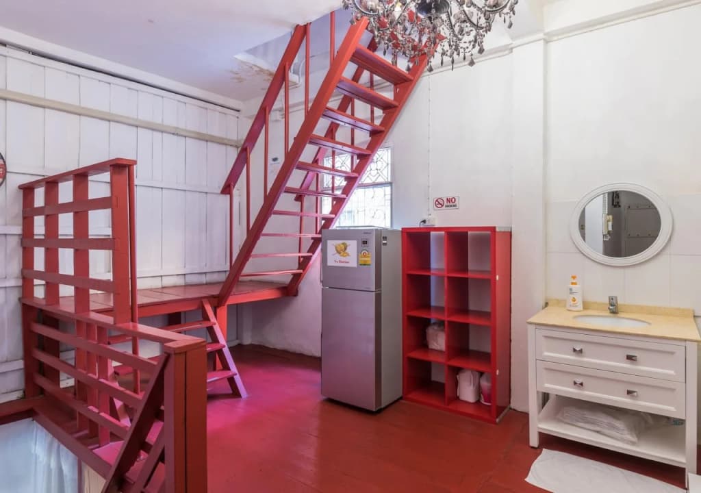 Tiger Lily Hostel - photo 4