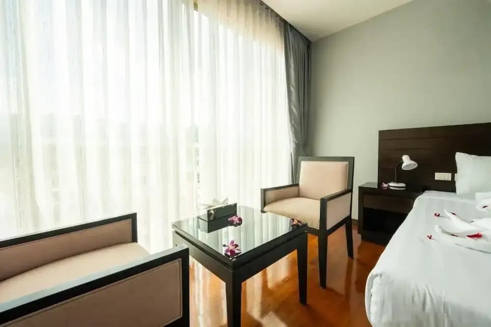 Yenna Apartment - photo 9