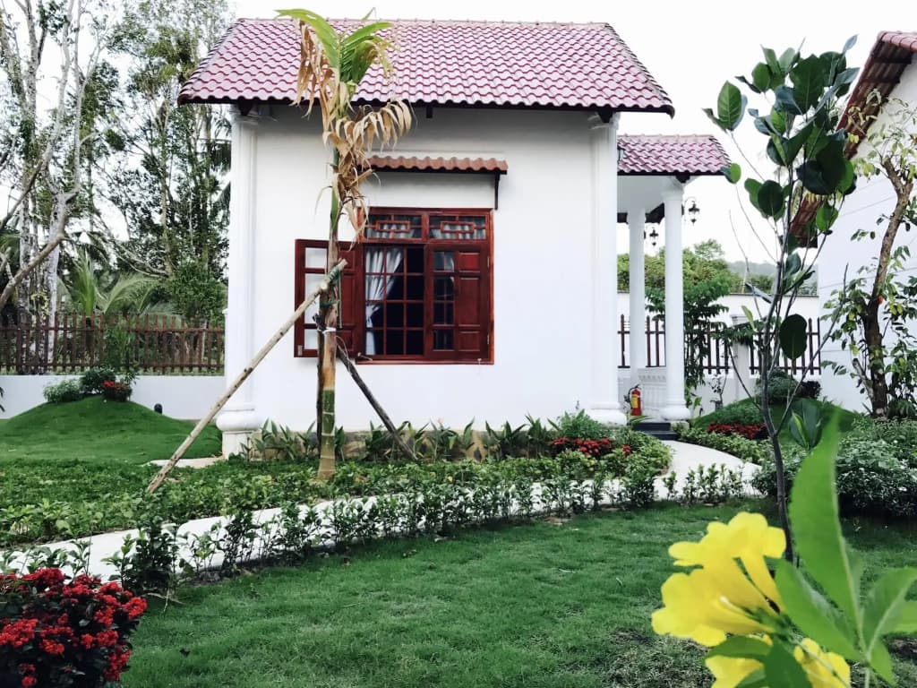 Wings Bungalow - photo 1