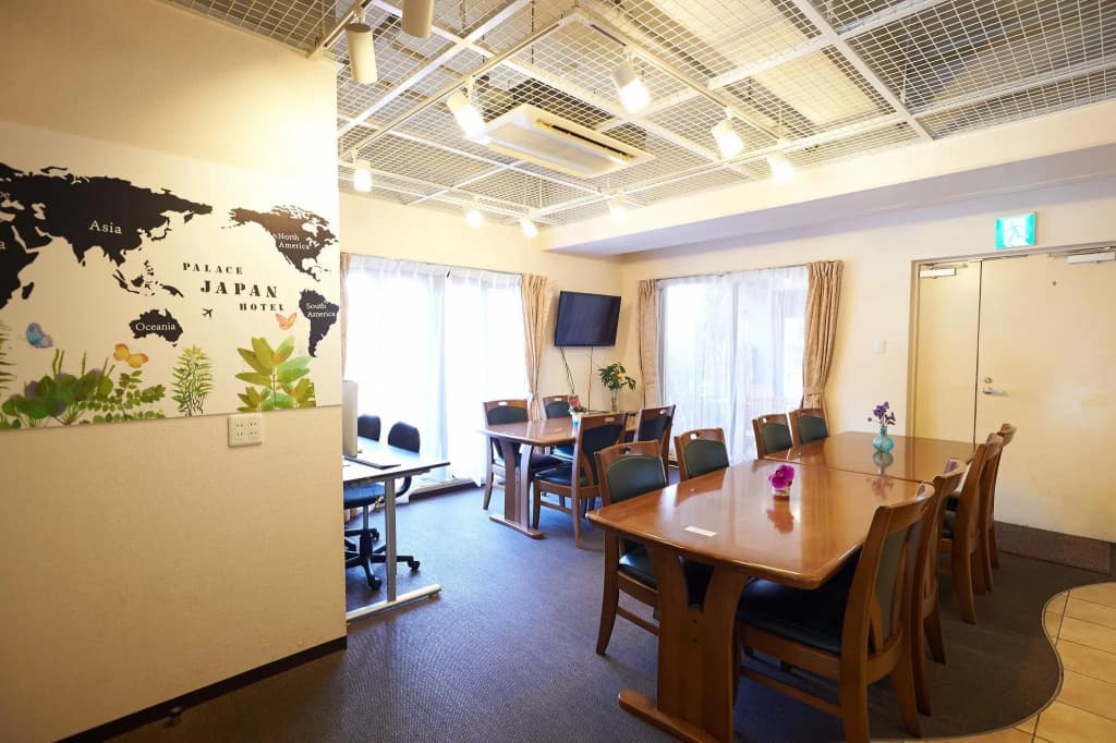 Palace Japan Hotel - photo 20