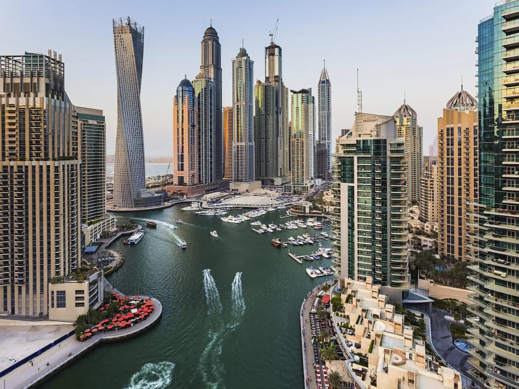 Pullman Dubai Jumeirah Lakes Towers - Hotel & Residence - photo 26