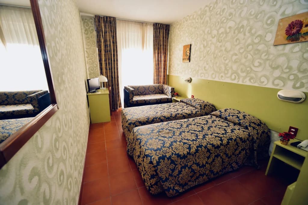Hotel Corolle - photo 4