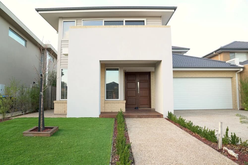 Waterfront Villa in Sanctuary Lakes - main photo