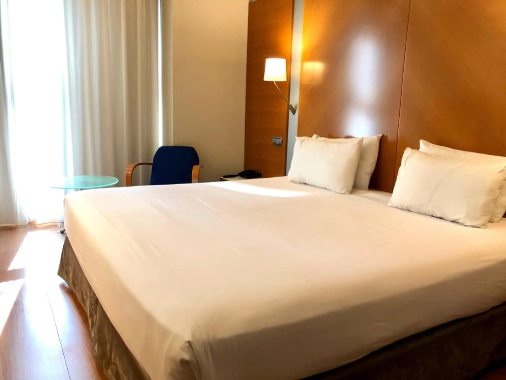 Hotel Exe Plaza - photo 22