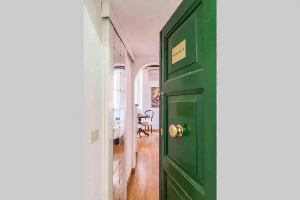 Oldtownflat38 (Adults Only) - photo 6