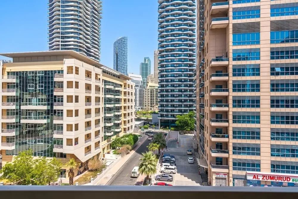 PVH - 2BR near Marina Promenade - photo 11