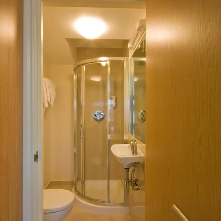 Queens Hotel - photo 26