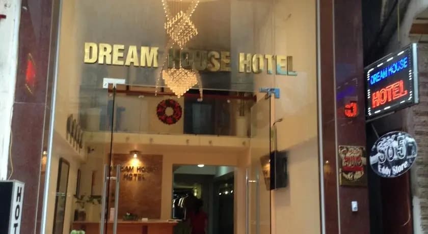 Dream House Hotel - main photo