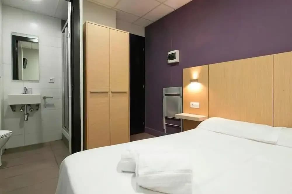 DingDong Putxet Hotel - photo 14