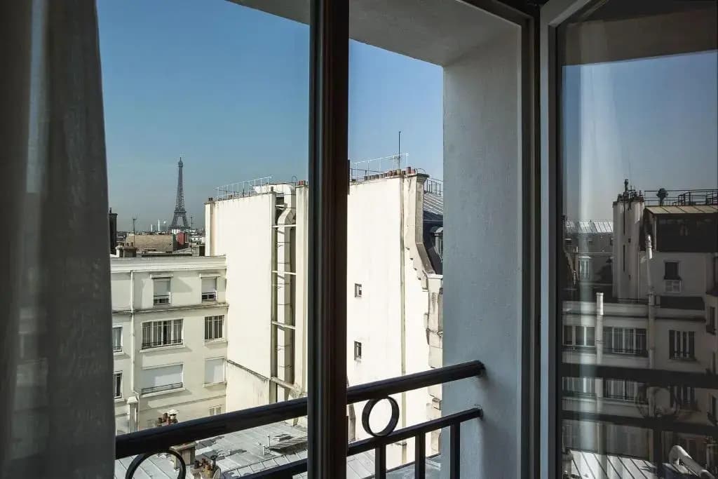 Hôtel du Rond-Point des Champs-Élysées - photo 8