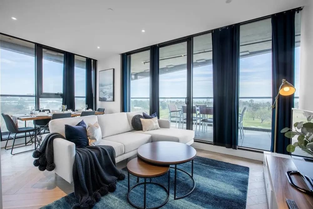 Breathtaking Lake/parkview Apt Pool&gym@3br - photo 6