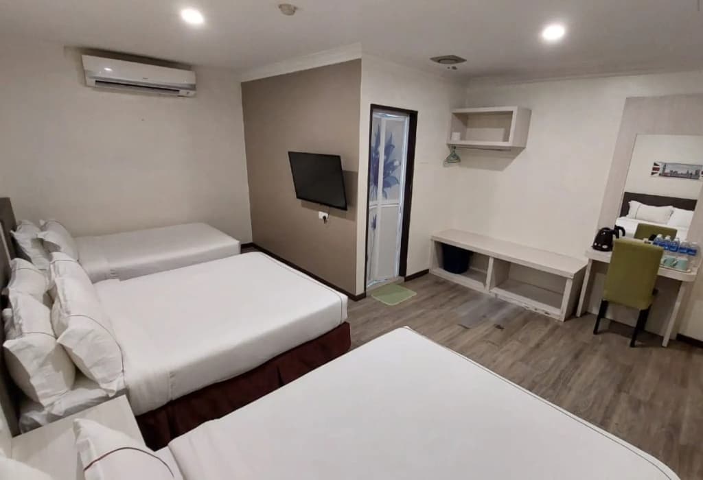 Angsoka Hotel - photo 5