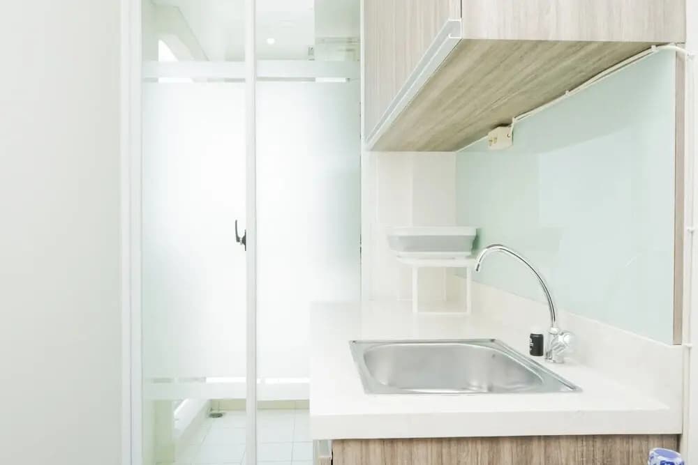 Comfortable 1BR Apartment at Vittoria Residence - photo 8