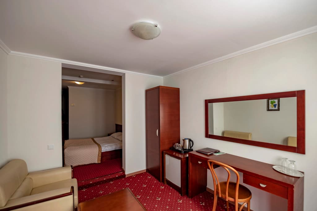 New Kopala Hotel - photo 2