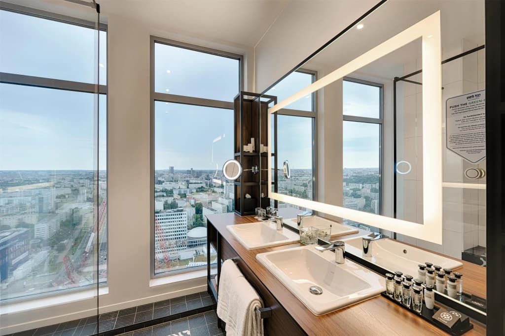 Park Inn by Radisson Berlin Alexanderplatz - photo 8
