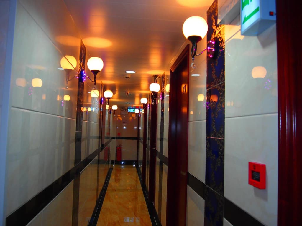 Ashoka Hostel - photo 9
