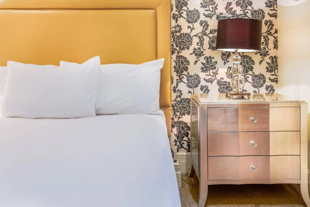 Tophams Hotel - photo 6
