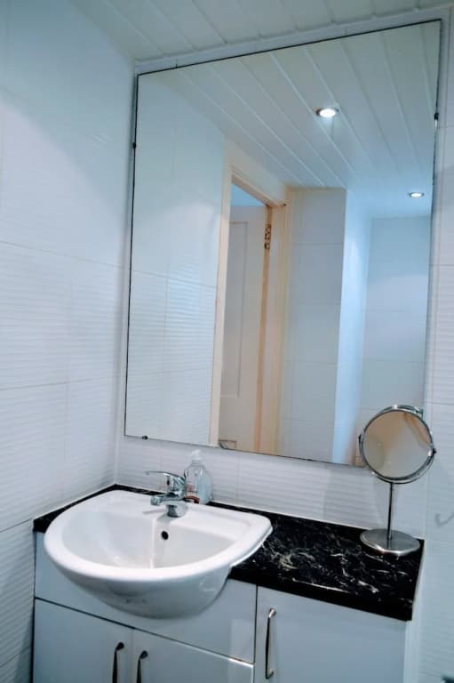 1 Bedroom Open Plan Apartment - photo 9