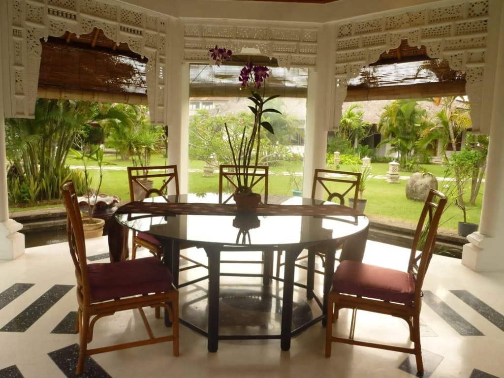 Bali Hidden Paradise Seminyak Villa - photo 14