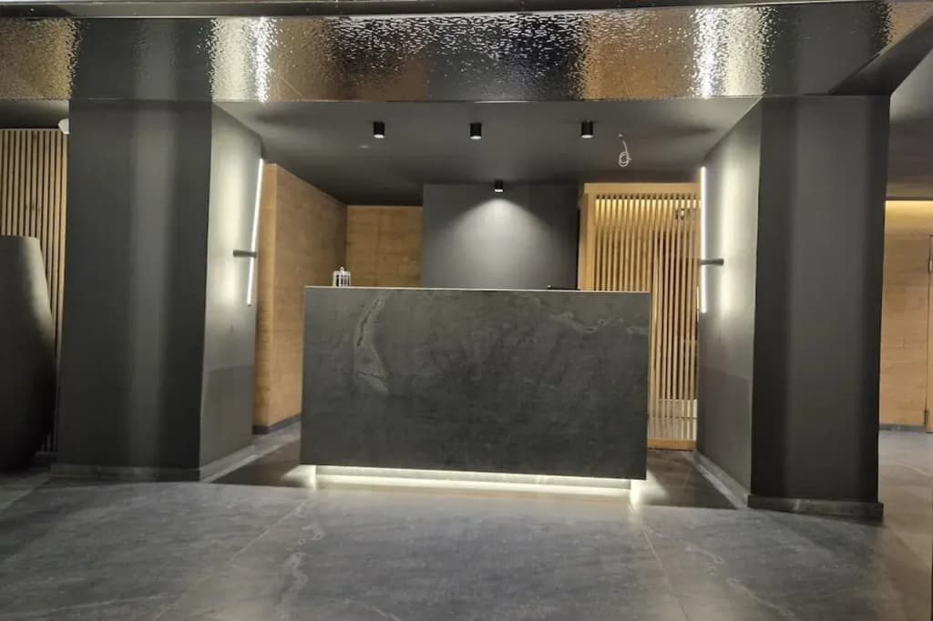 The Alassia Hotel - photo 9