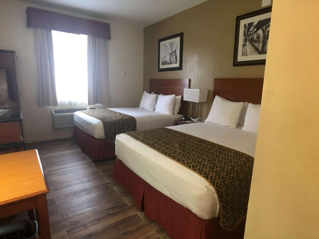 John Hotel - photo 3