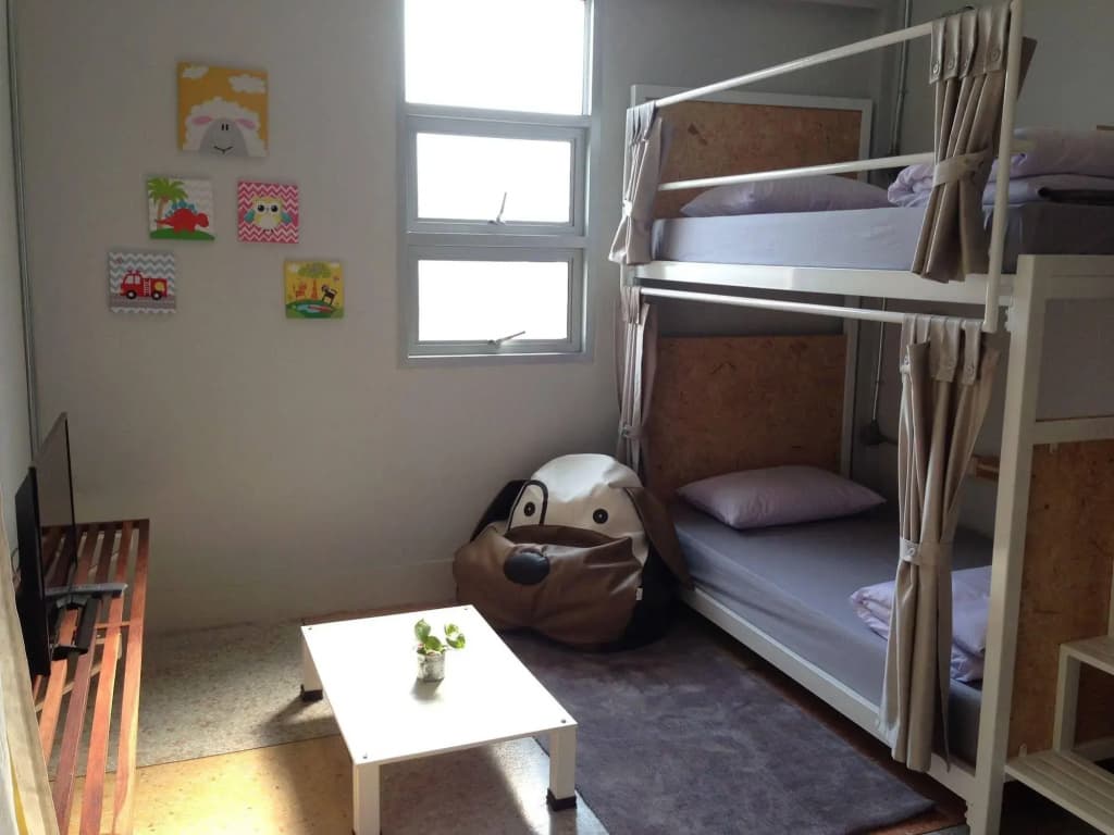 Cubic Bangkok Hostel - photo 4