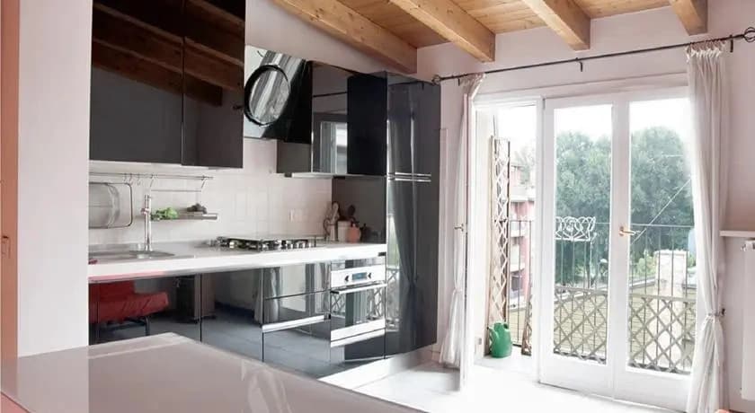 West Milano - photo 9