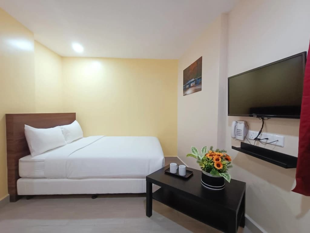 Capital O 90897 Island City Hotel - photo 5
