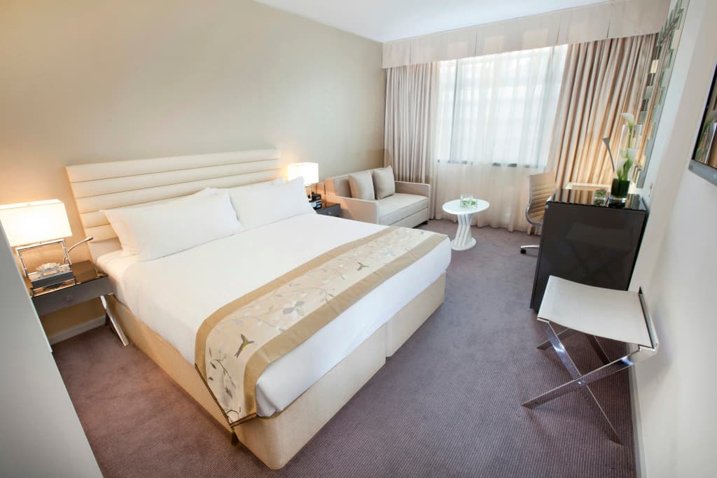 Dorsett Shepherds Bush - photo 35