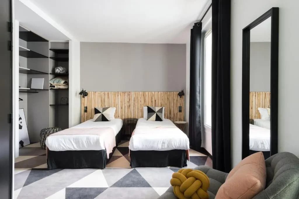 Madrigal hotel - photo 30
