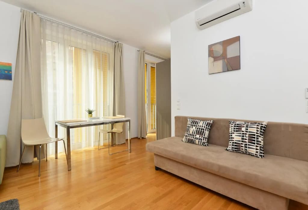 Diamond Apartments - photo 2